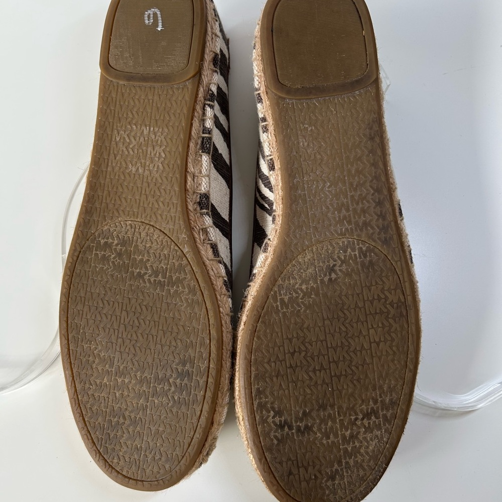Michael Kors Women Zebra Brown Canvas Slip On Espadrilles - Picture 4 of 5